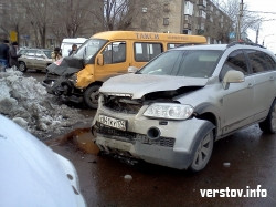 «Желтопузиков» с наклейками продолжают преследовать неприятности