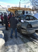 «Девушка поверила в суперсилу». На Северном переходе «Нексия» въехала в автокран и сбила водителя