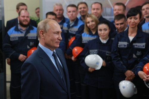 Пока Магнитка пела и плясала. Путин открыл новую аглофабрику и пообщался с металлургами