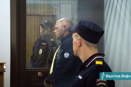 Магнитогорский «минёр» вину не признал. Обвиняемого в организации взрыва автомобиля отправили в СИЗО