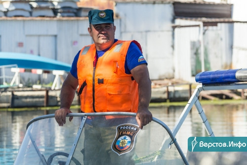 «Как в ГАИ, только на воде». Инспектор ГИМС рассказал о самонадеянных рыбаках и упёртых пляжниках