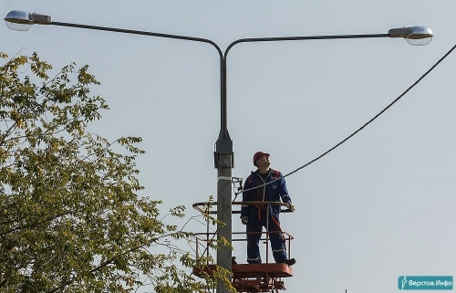 До 11 октября. В посёлке Западный-1 проводят реконструкцию электросетей